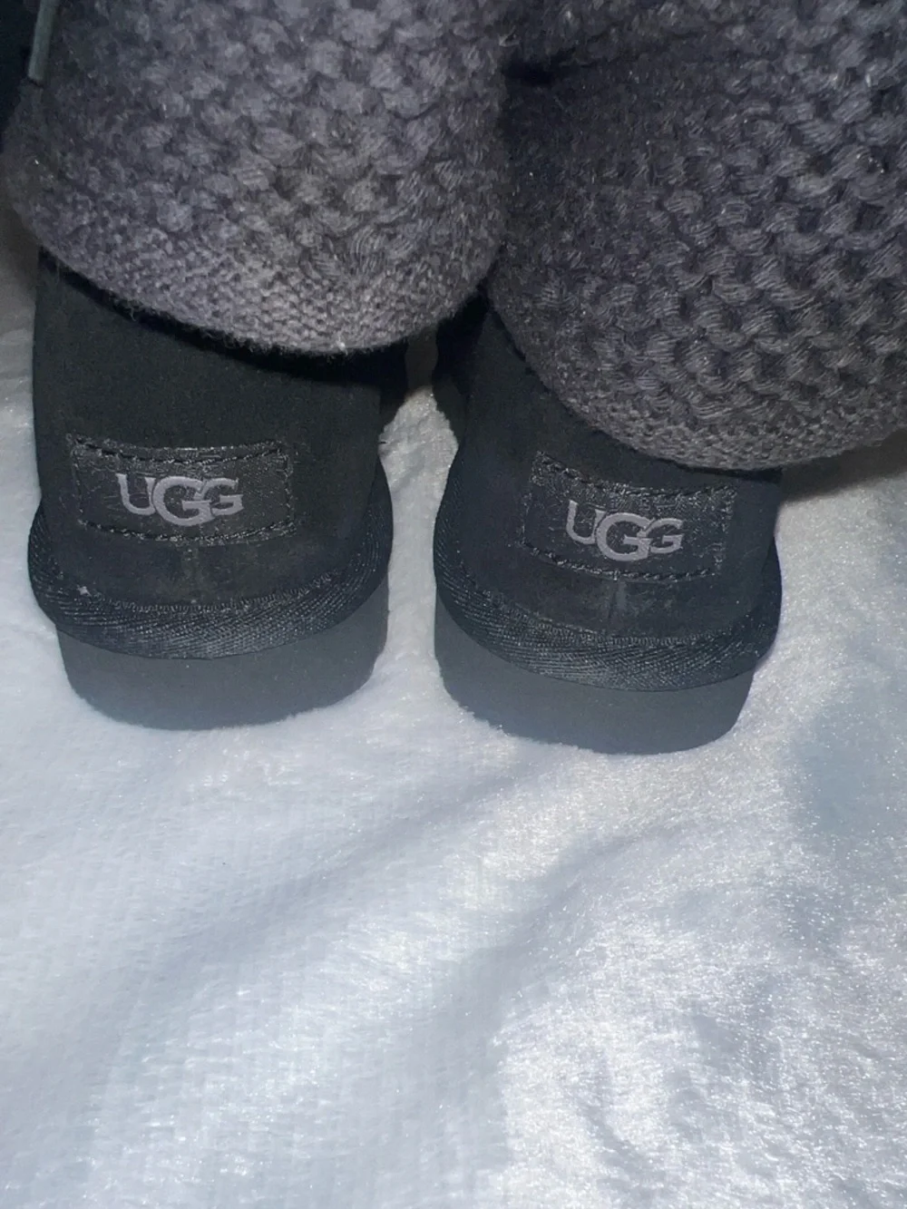 UGG Australia Women's Shaina Black Knit Cuff Ankle Boot